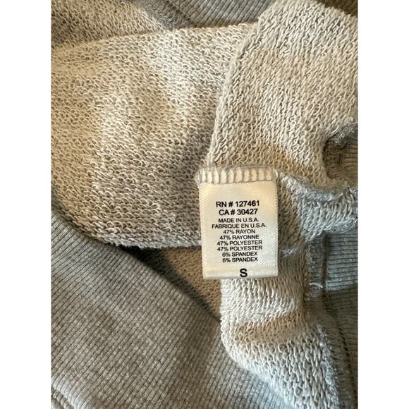 Wildfox Couture Small Gray Yellow Sweatshirt Nautical Whale Print Crew Neck Sz S - Picture 12 of 13